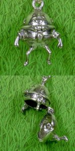 HUMPTY DUMPTY Movable Sterling Silver Charm
