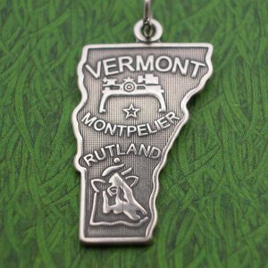 VERMONT Sterling Silver Charm