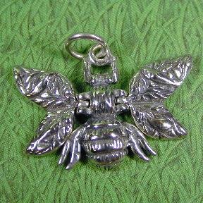 HONEY BEE Movable Sterling Silver Charm